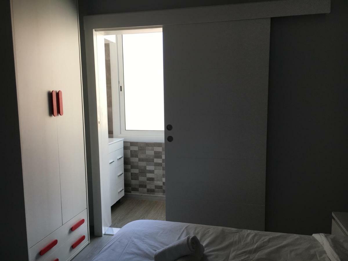 Sagrada Familia - Habitaciones Барселона Экстерьер фото
